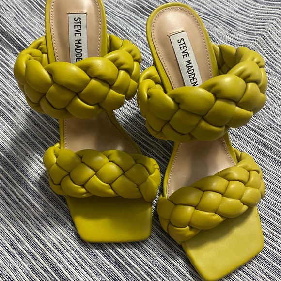 STEVE MADDEN Yellow Braided Heels *size 8M* - Picture 5 of 6